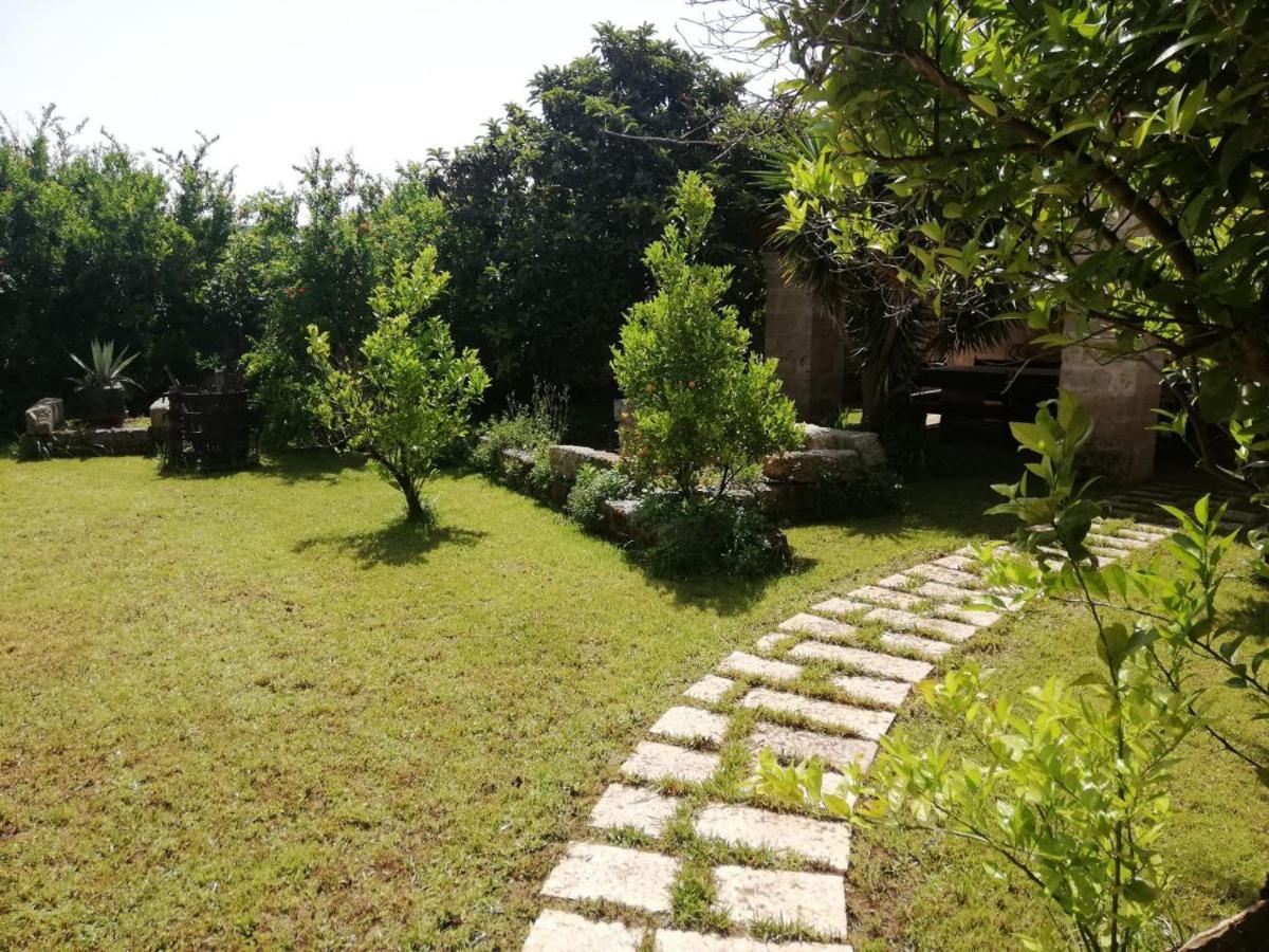 B&B La Seta Rossa Galatone Buitenkant foto